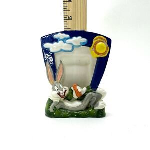 Warner Bros. Looney Tunes Bugs Bunny Picture Frame Vintage 1997
